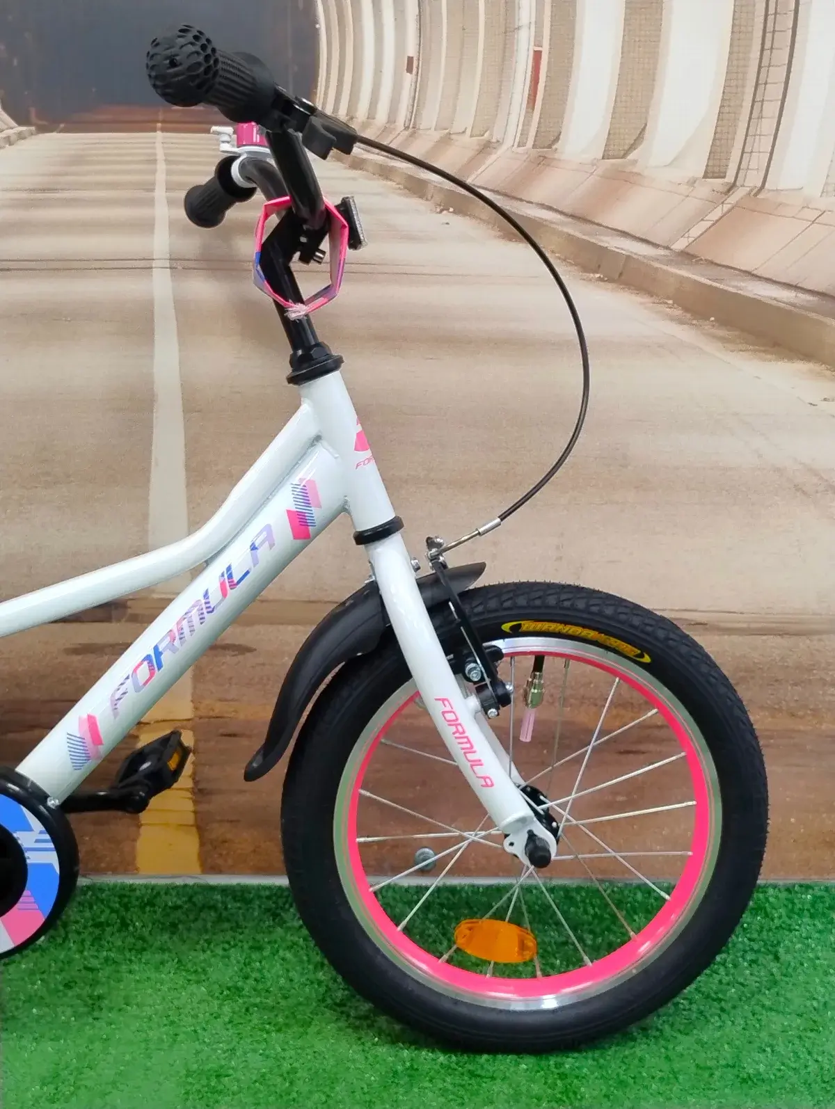 trabike_rower_dzieciecy_formula_race_8.5_bialy_11.webp