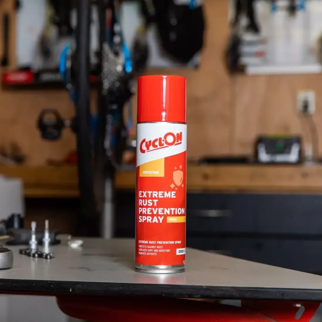 trabike_cyclon_extreme_rust_prevention_spray_250ml_2.webp