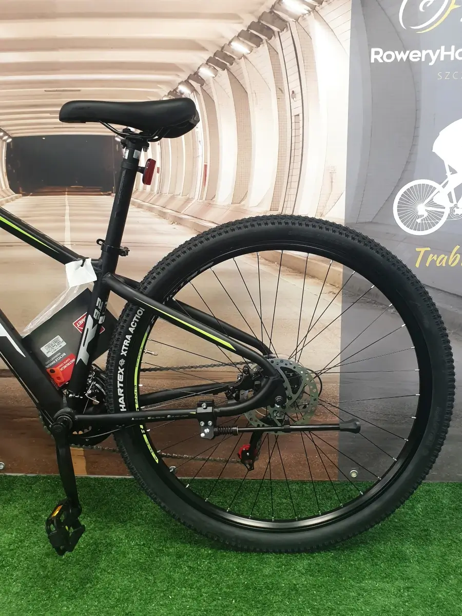 trabike_rower_gorski_mtb_romet_rambler_R9.2_15_czarny_limonka_4.webp