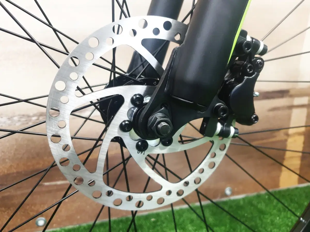 trabike_rower_gorski_mtb_romet_rambler_R9.2_15_czarny_limonka_6.webp