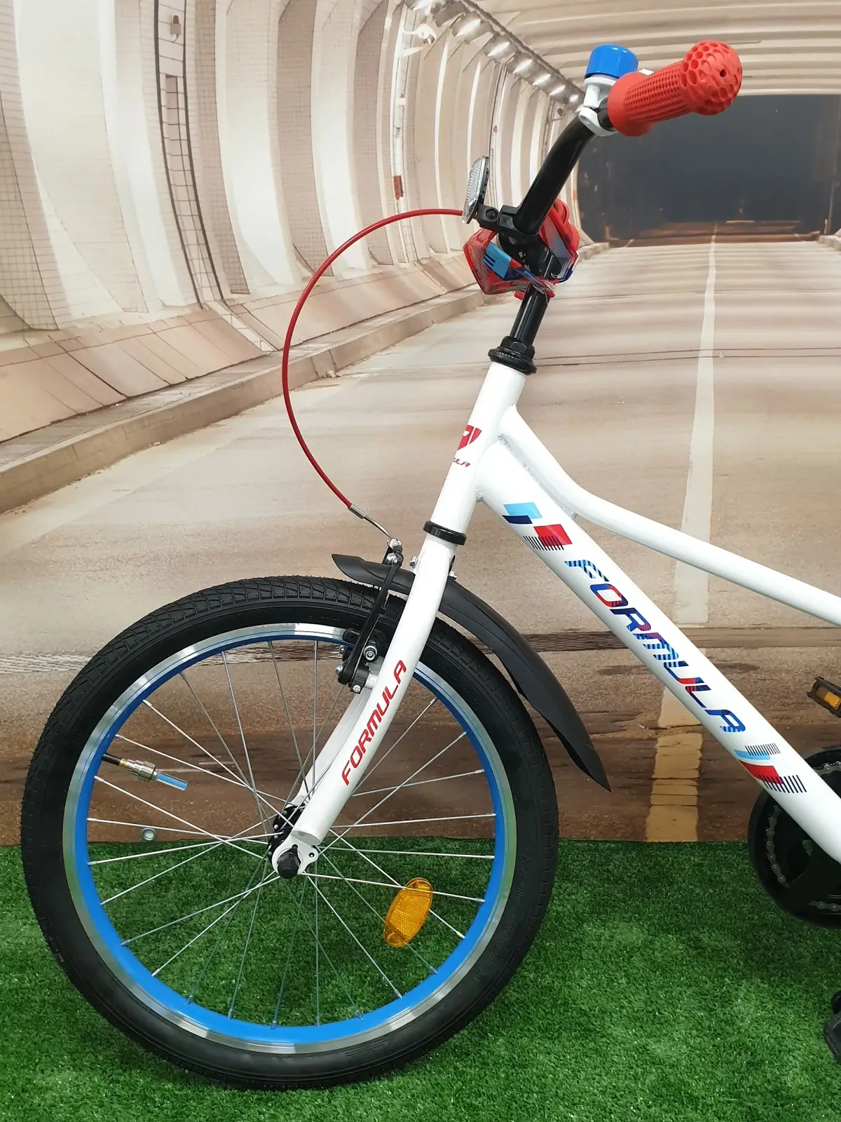 trabike_rower_dzieciecy_formula_race_10_bialy_10.webp